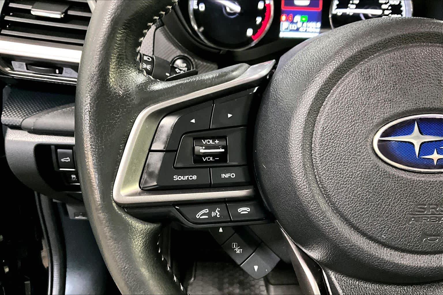 Used 2022 Subaru Forester Touring AWD/4WD image 23