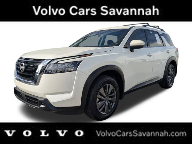 Used 2024 Nissan Pathfinder SV image 10