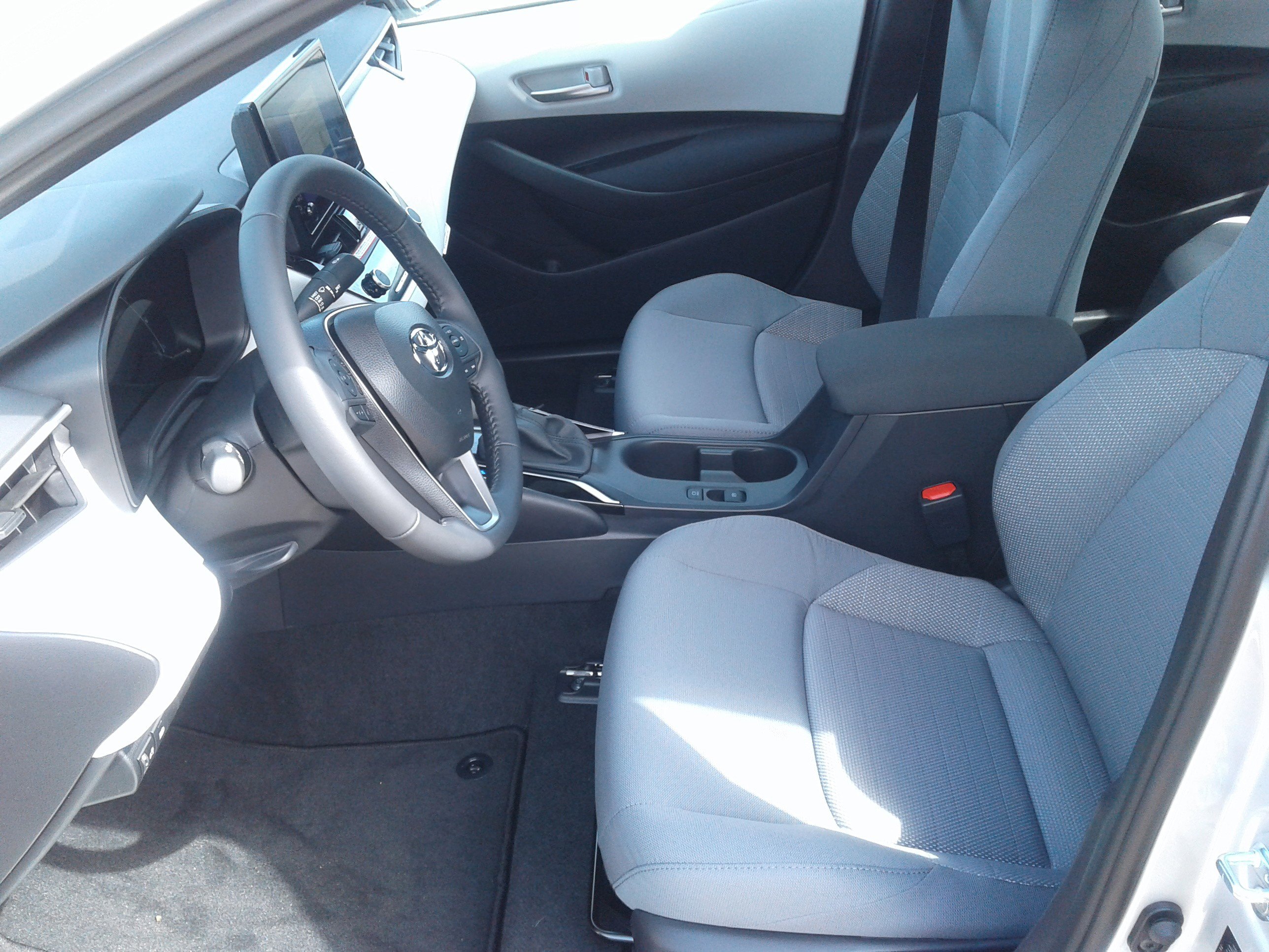 New 2026 Toyota Corolla SE FWD image 5