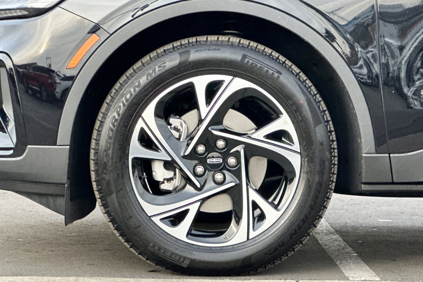 New 2026 Lincoln Nautilus Premier w/ Equipment Group 102A image 25