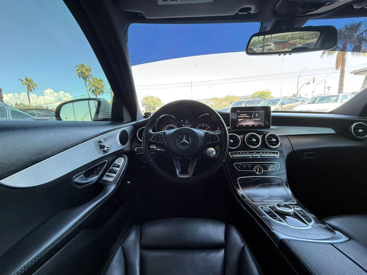 Used 2018 Mercedes-Benz C 300 Sedan w/ Premium Package image 30