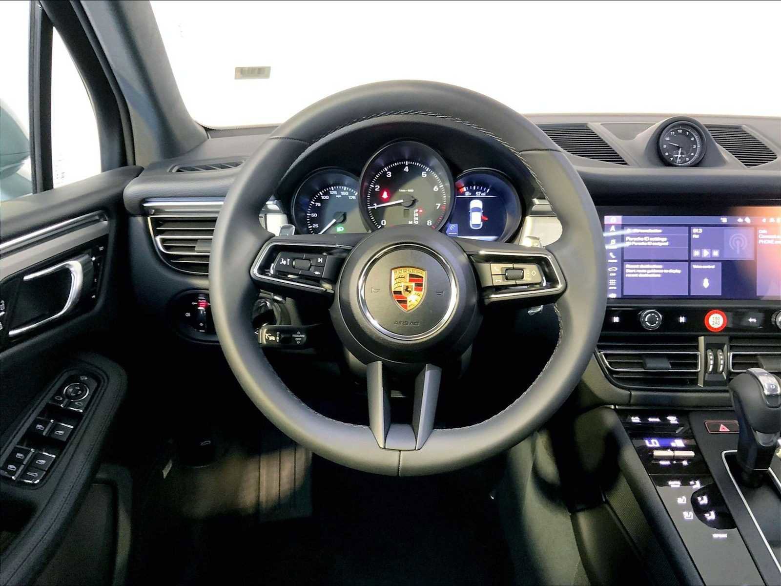 New 2025 Porsche Macan image 15