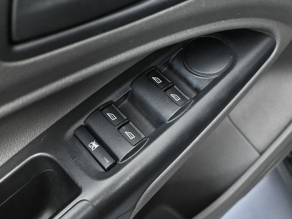 Used 2021 Ford Transit Connect XL image 19