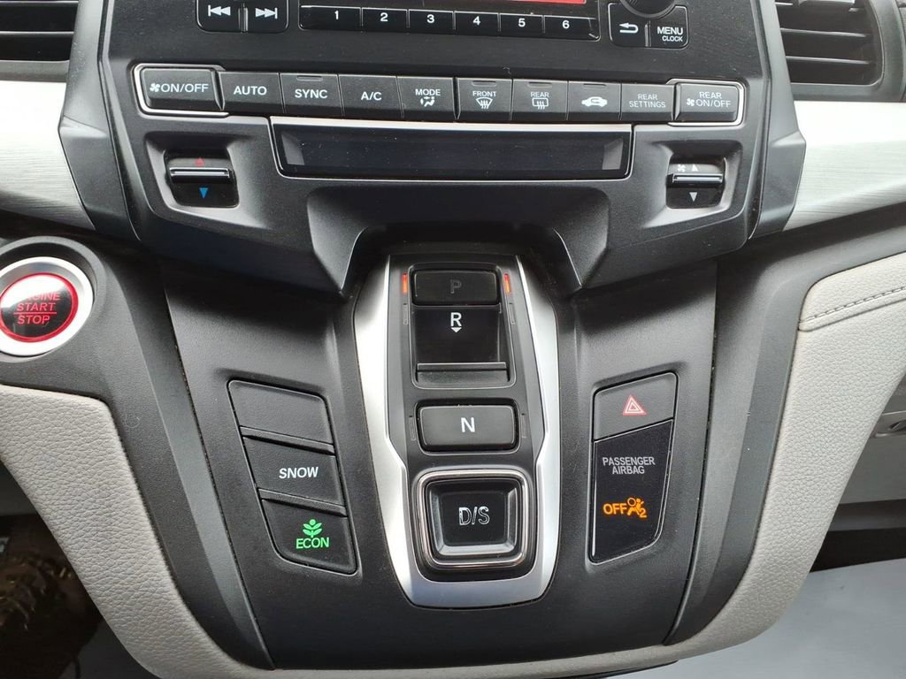 Used 2019 Honda Odyssey LX image 17