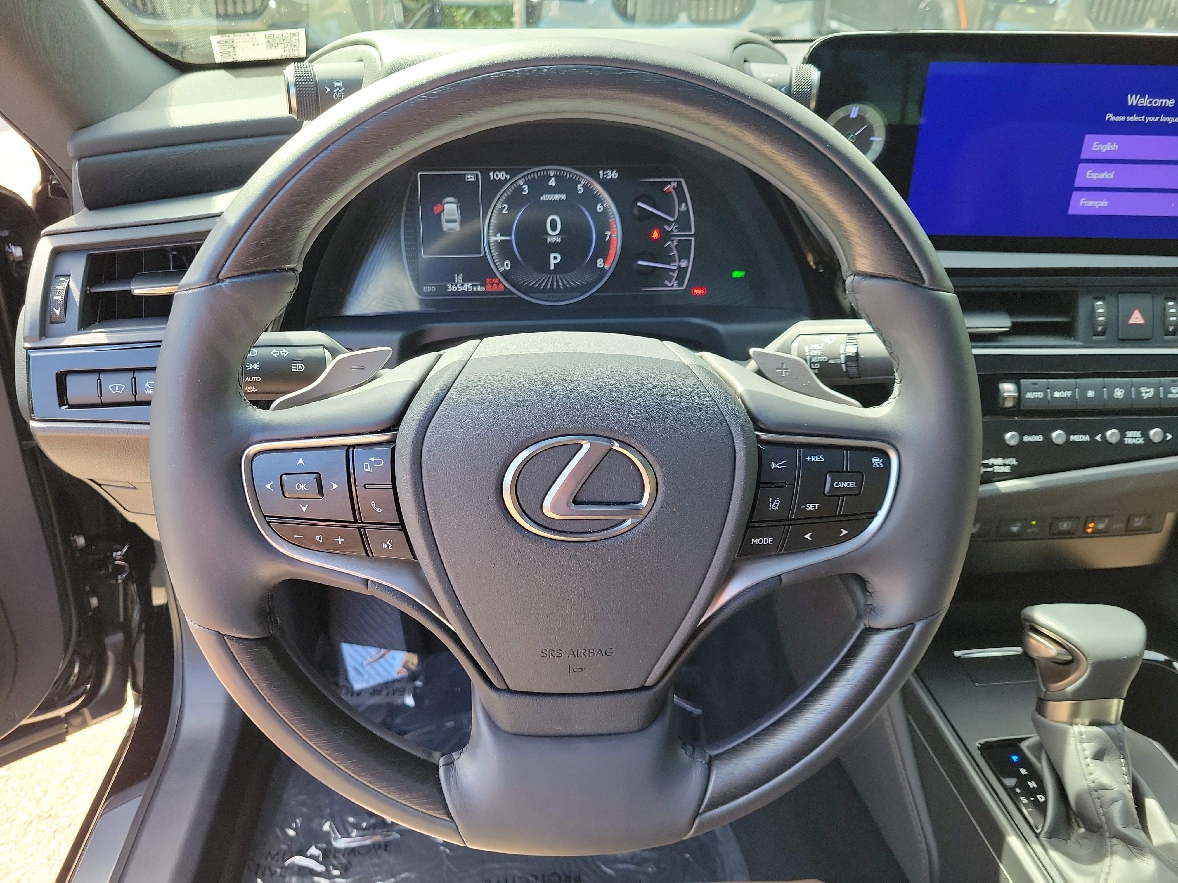 Used 2024 Lexus ES 350 Ultra Luxury w/ Accessory Package (Z2) FWD image 18
