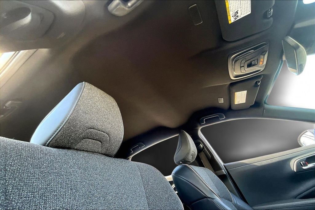 Used 2023 Toyota Crown XLE image 22