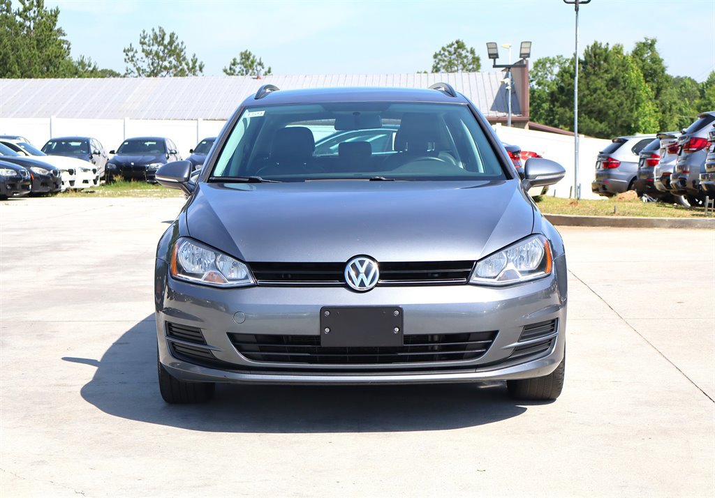 Used 2015 Volkswagen Golf TDI S FWD image 2