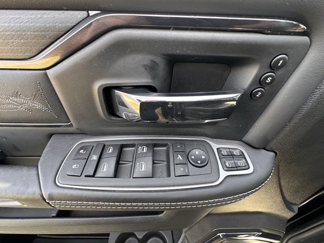 Used 2024 RAM 2500 Limited image 27