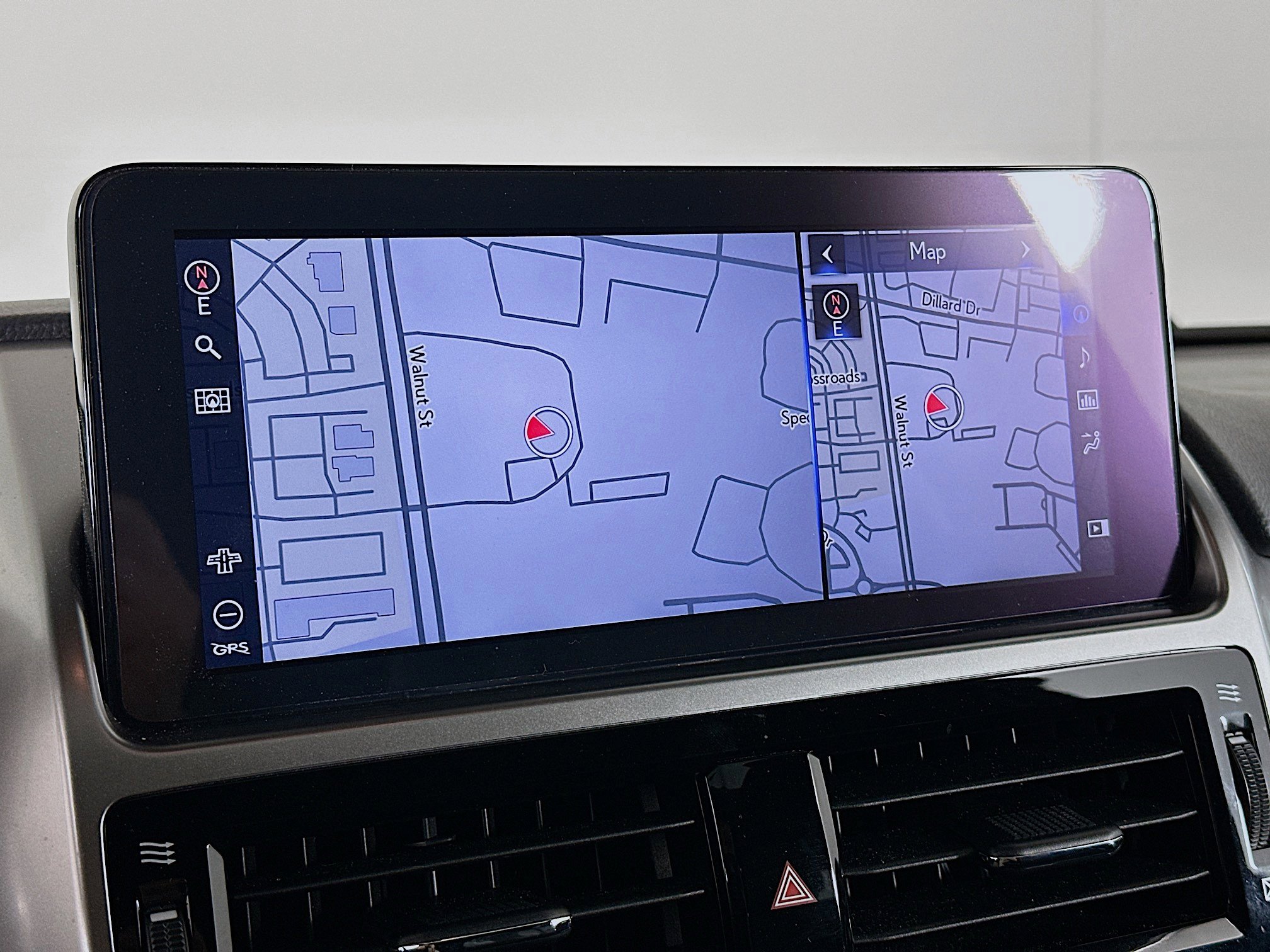 Used 2023 Lexus GX 460 Luxury w/ Sport Design Package image 22