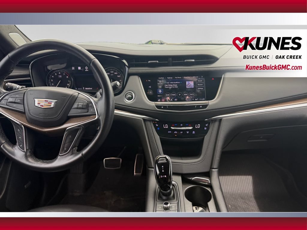 Used 2023 Cadillac XT5 Sportv w/ Platinum Package AWD/4WD image 25