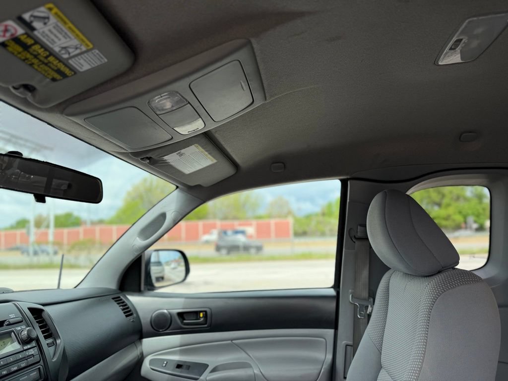 Used 2012 Toyota Tacoma 4x4 Access Cab w/ Convenience Pkg image 17