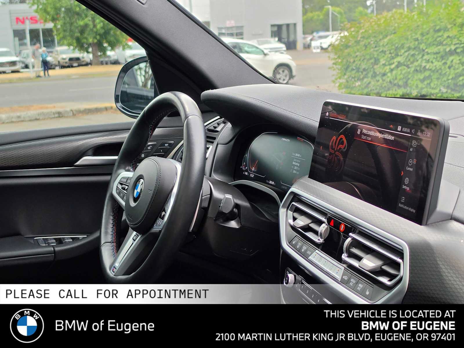 Used 2024 BMW X3 M40i w/ Parking Assistance Package AWD/4WD image 12