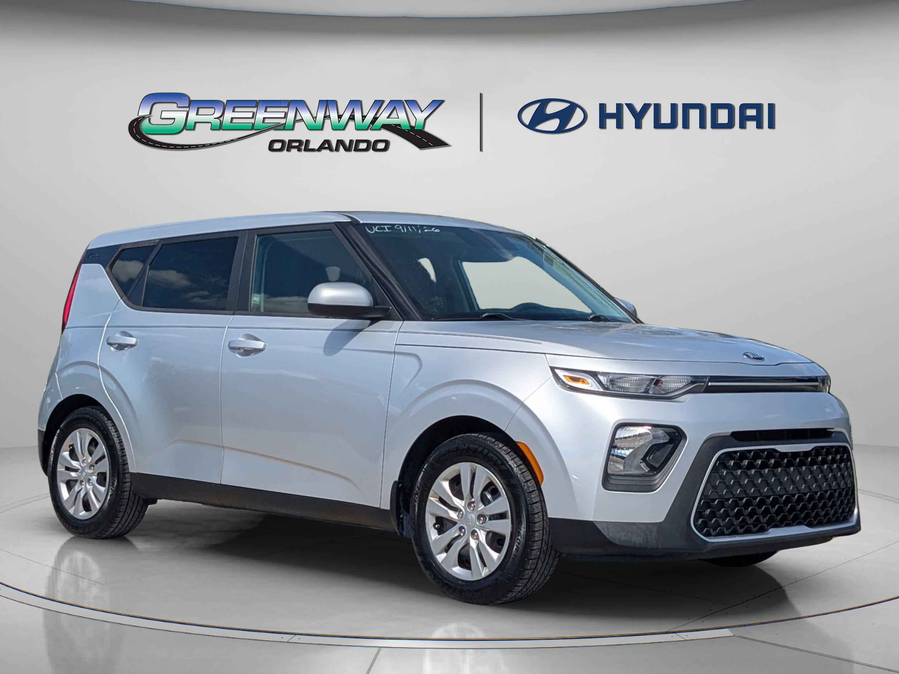 Used 2020 Kia Soul LX FWD image 2