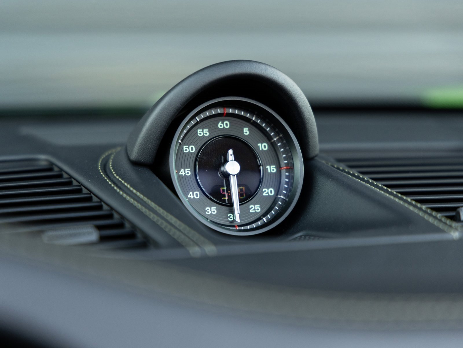 Certified 2026 Porsche 911 Carrera GTS image 18