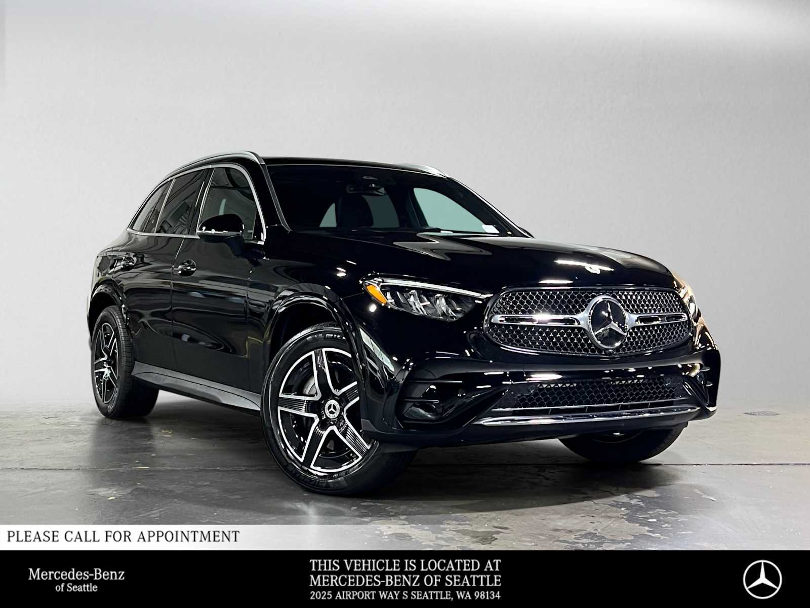 Certified 2026 Mercedes-Benz GLC 300 4MATIC image 1