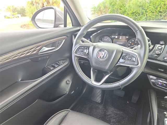 Certified 2021 Buick Envision Avenir w/ Technology Package II image 16