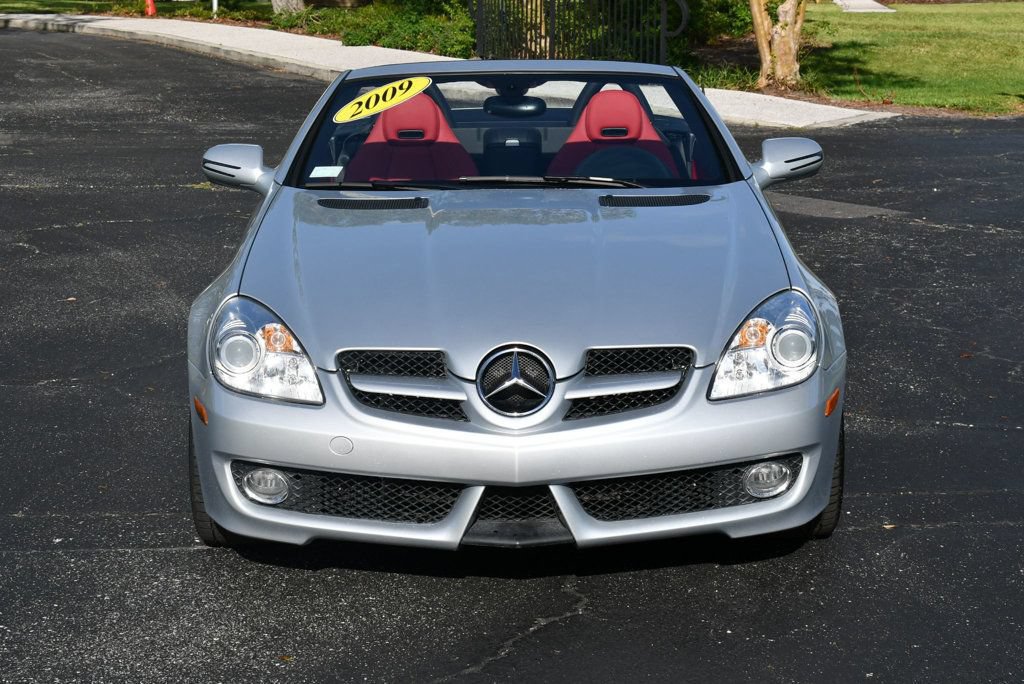 Used 2009 Mercedes-Benz SLK 300 image 9