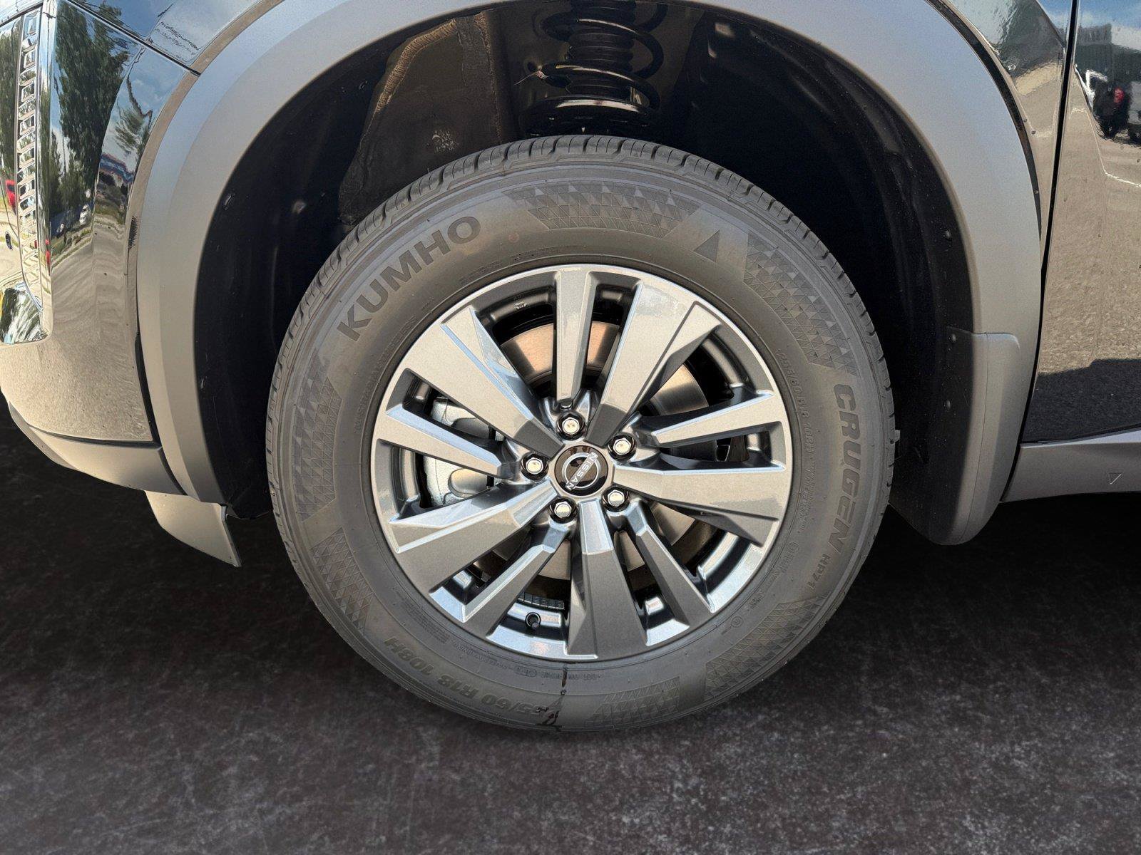 New 2026 Nissan Pathfinder SV AWD/4WD image 28