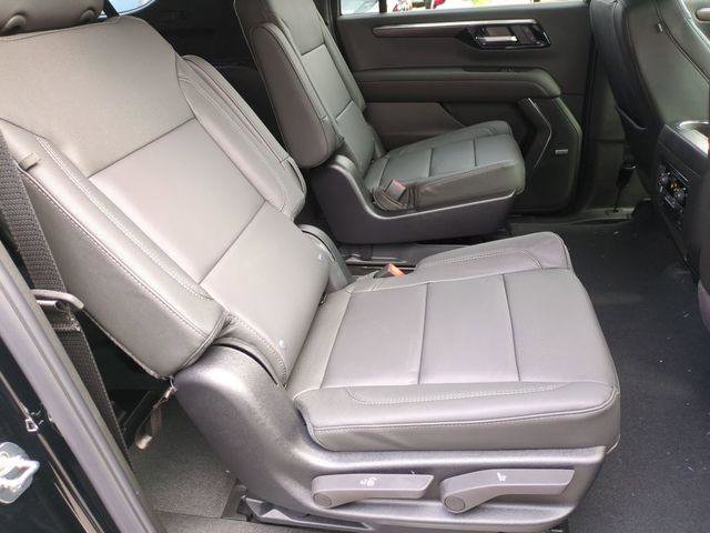 New 2026 Chevrolet Suburban LT image 29