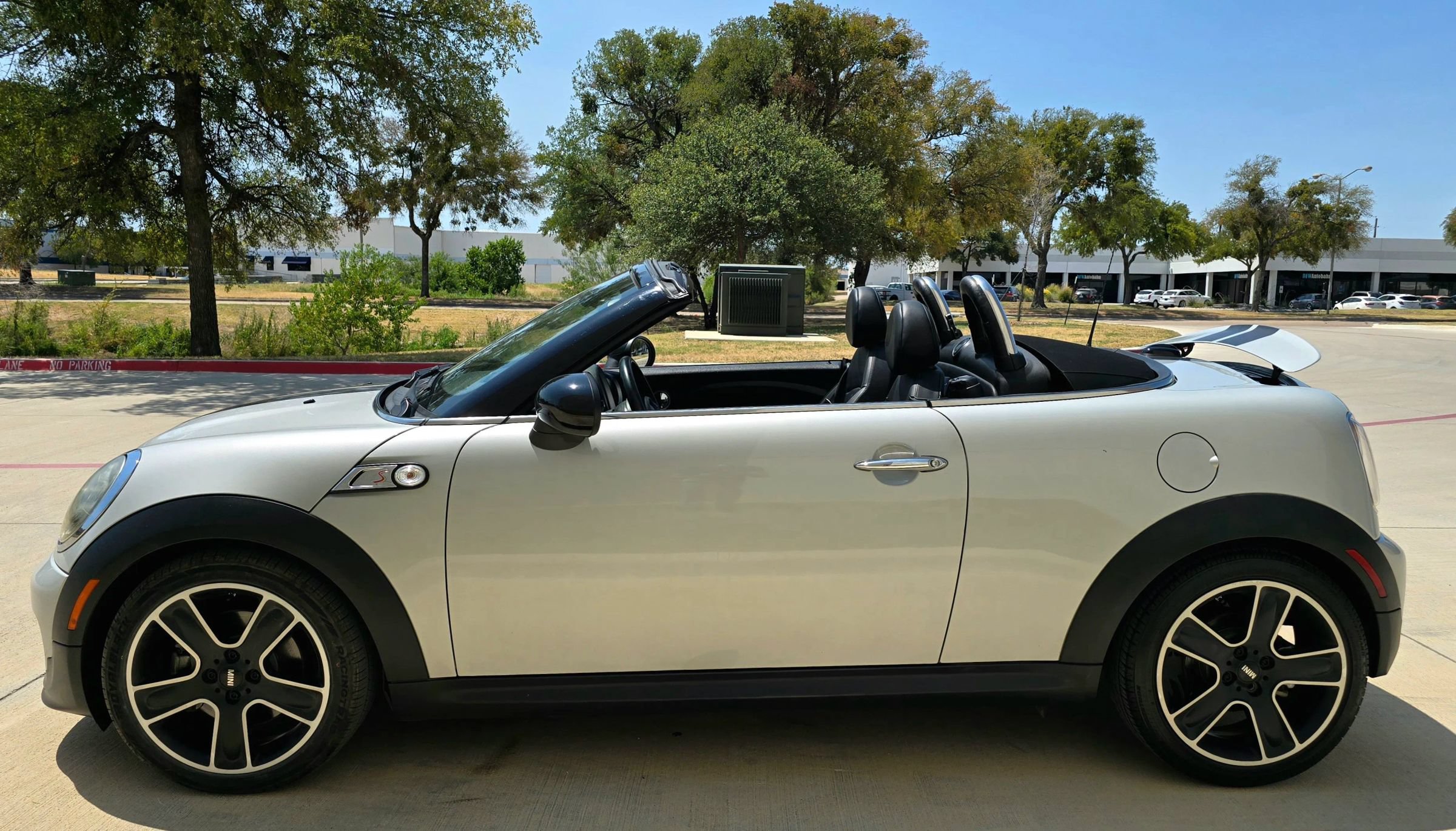 Used 2013 MINI Cooper Roadster S FWD image 11