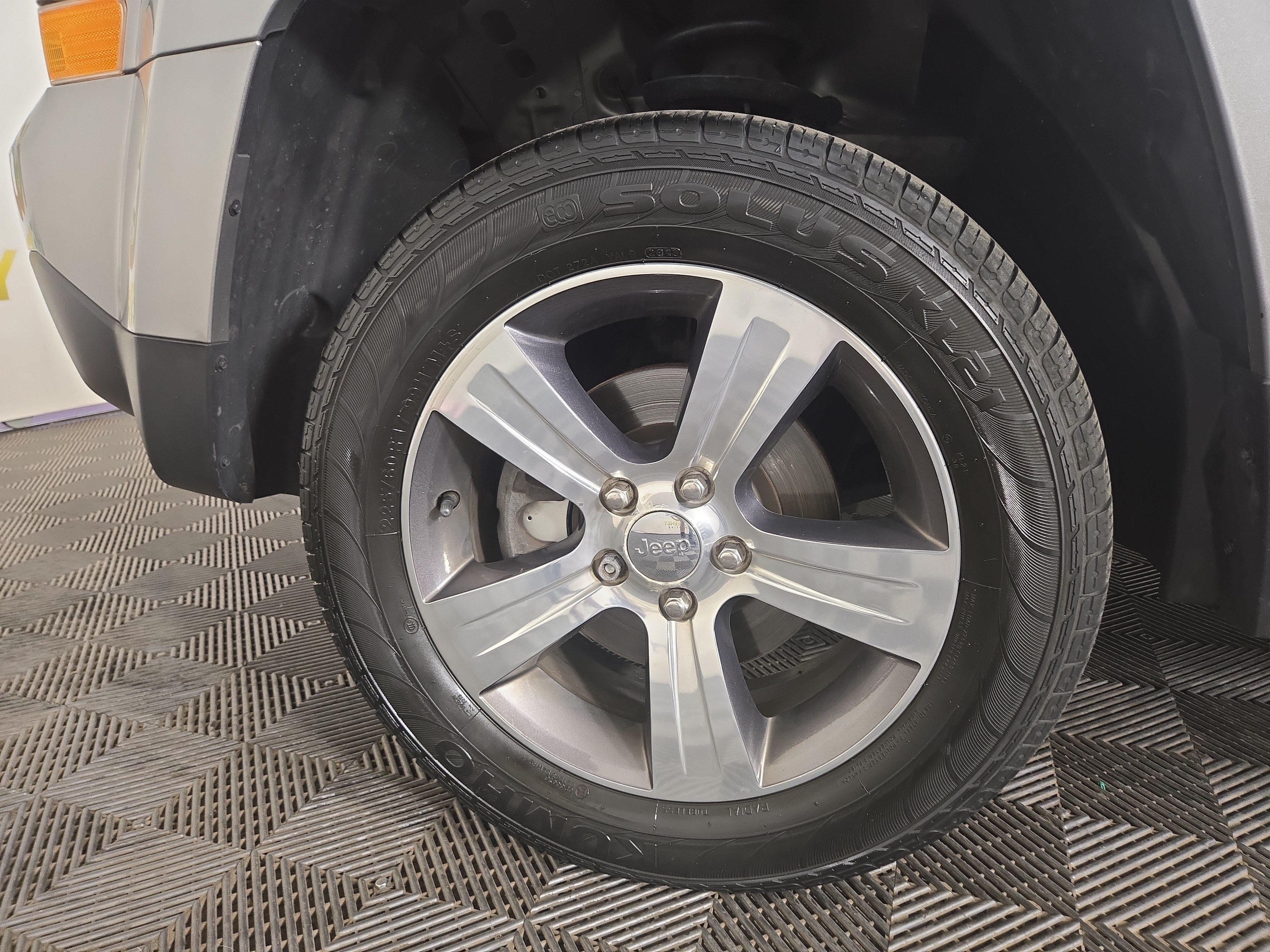 Used 2017 Jeep Patriot High Altitude AWD/4WD image 31