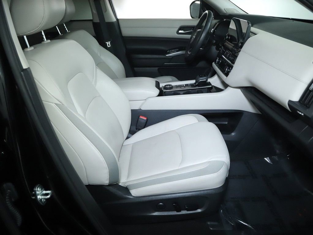 Certified 2023 Nissan Pathfinder SL w/ SL Premium Package image 39