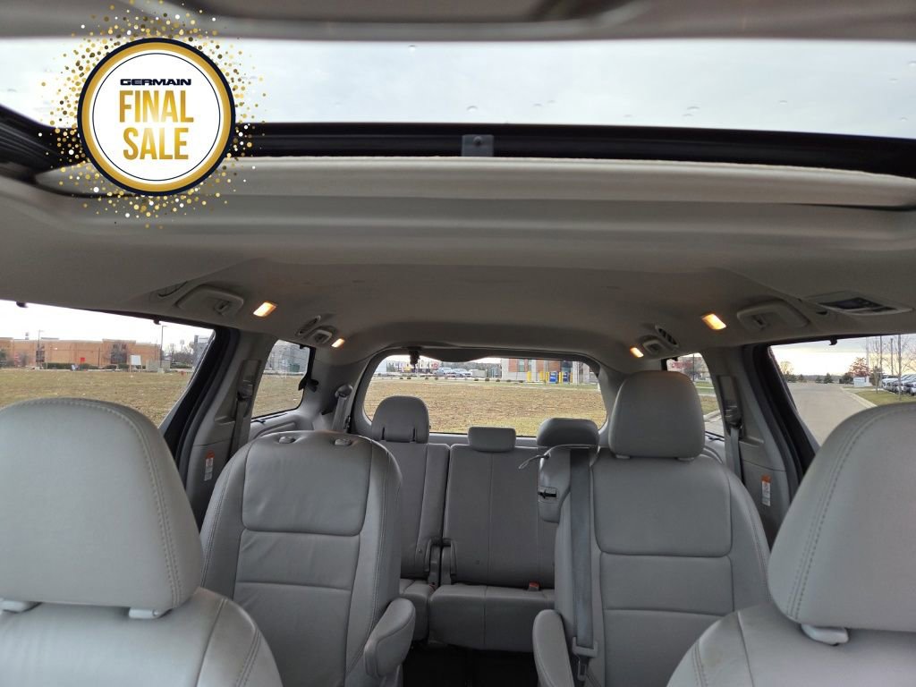 Used 2017 Toyota Sienna XLE image 35