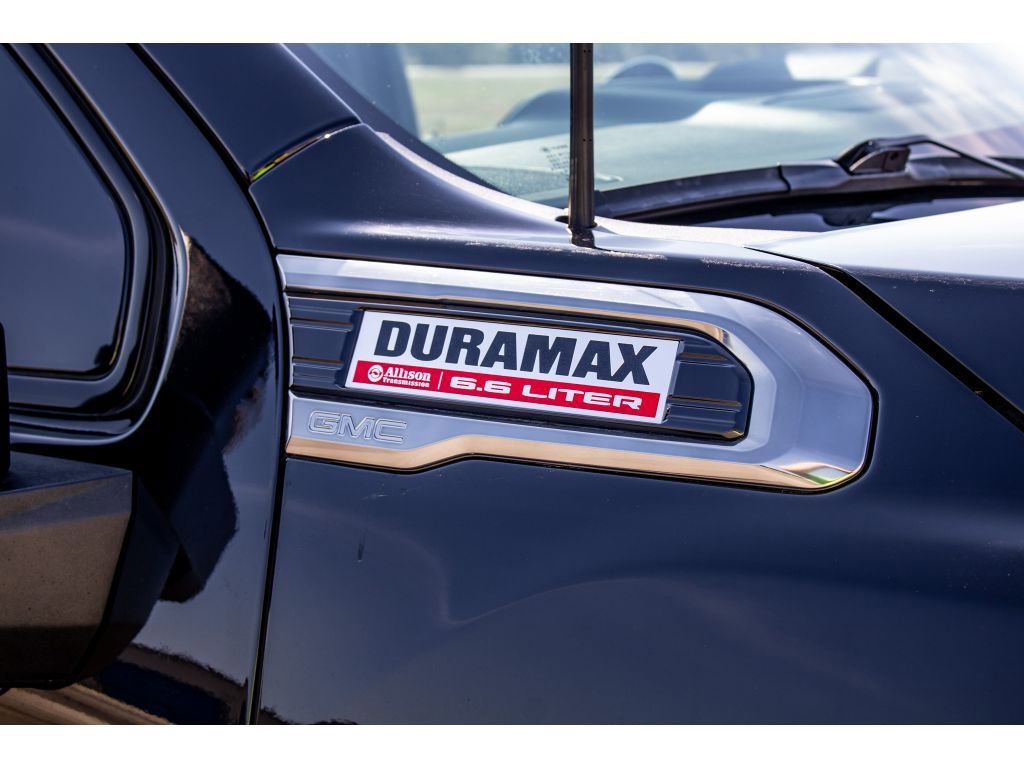 Used 2022 GMC Sierra 2500 AT4 w/ AT4 Premium Plus Package image 10