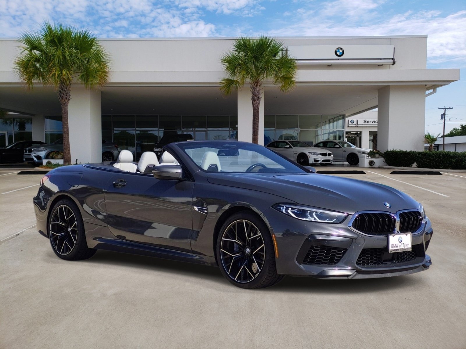 Used 2020 BMW M8 Convertible AWD/4WD image 3