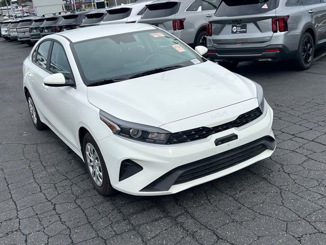 Used 2024 Kia Forte LX image 7