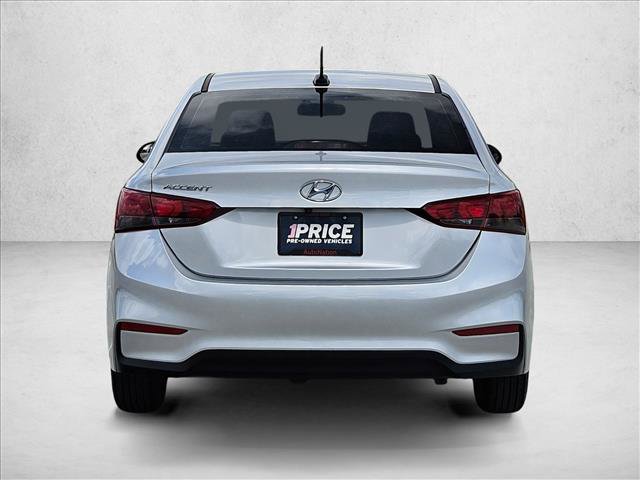 Used 2022 Hyundai Accent SEL image 6