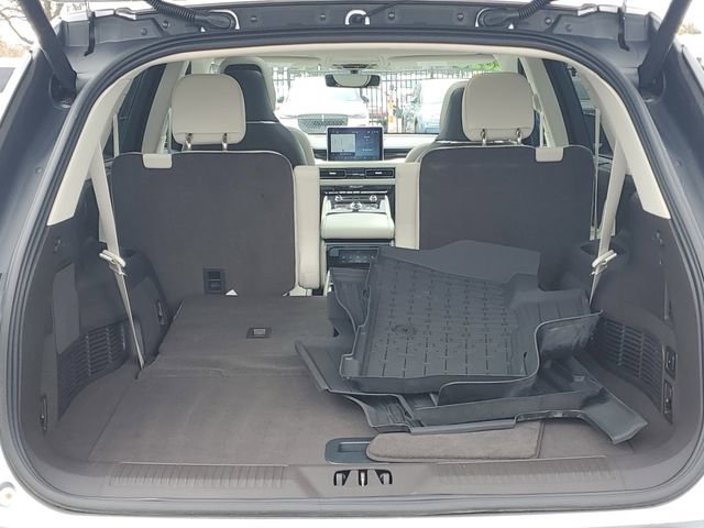 Used 2023 Lincoln Aviator Black Label w/ Dynamic Handling Package image 7