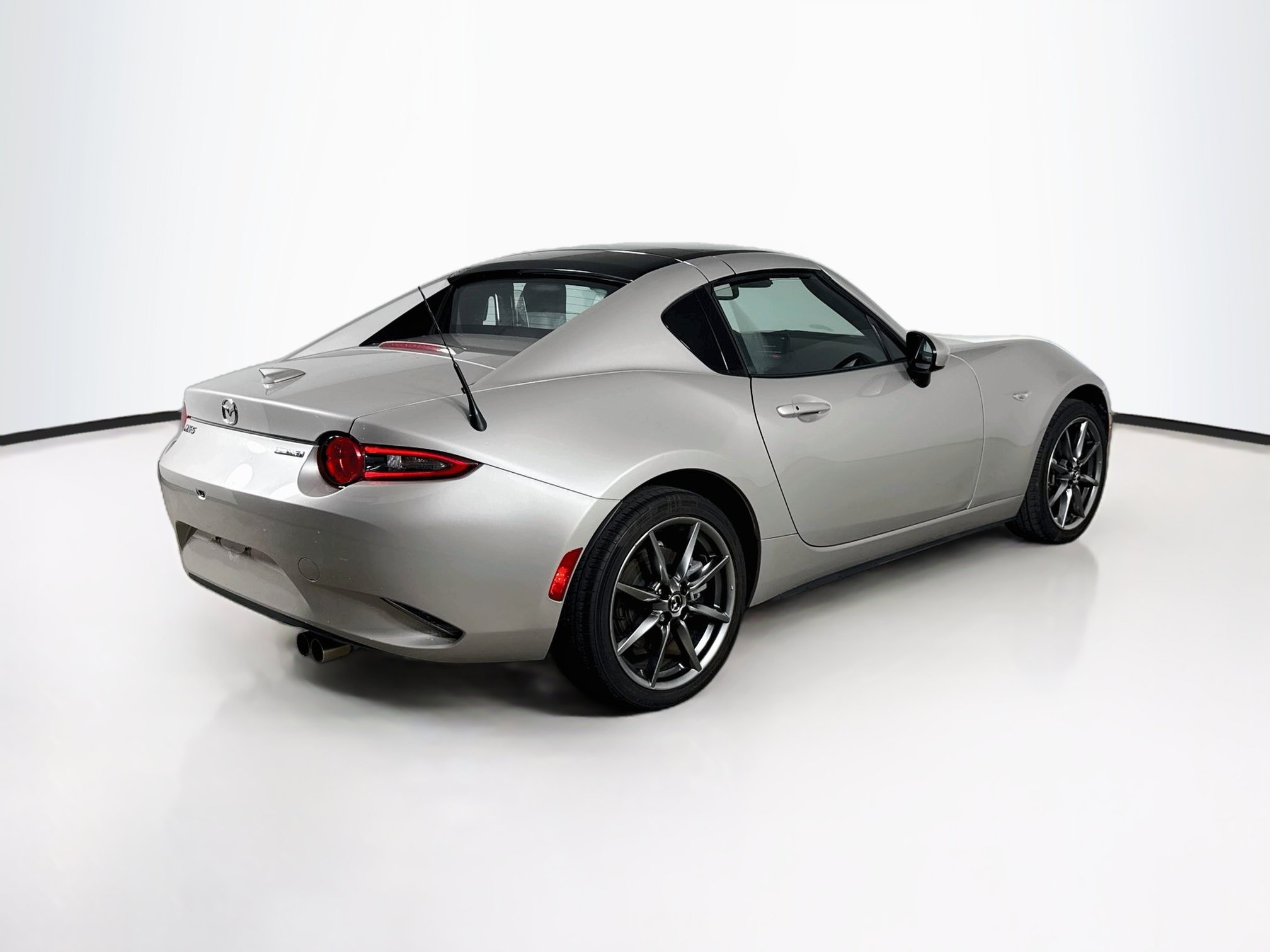 Used 2023 MAZDA MX-5 Miata Grand Touring RWD image 29