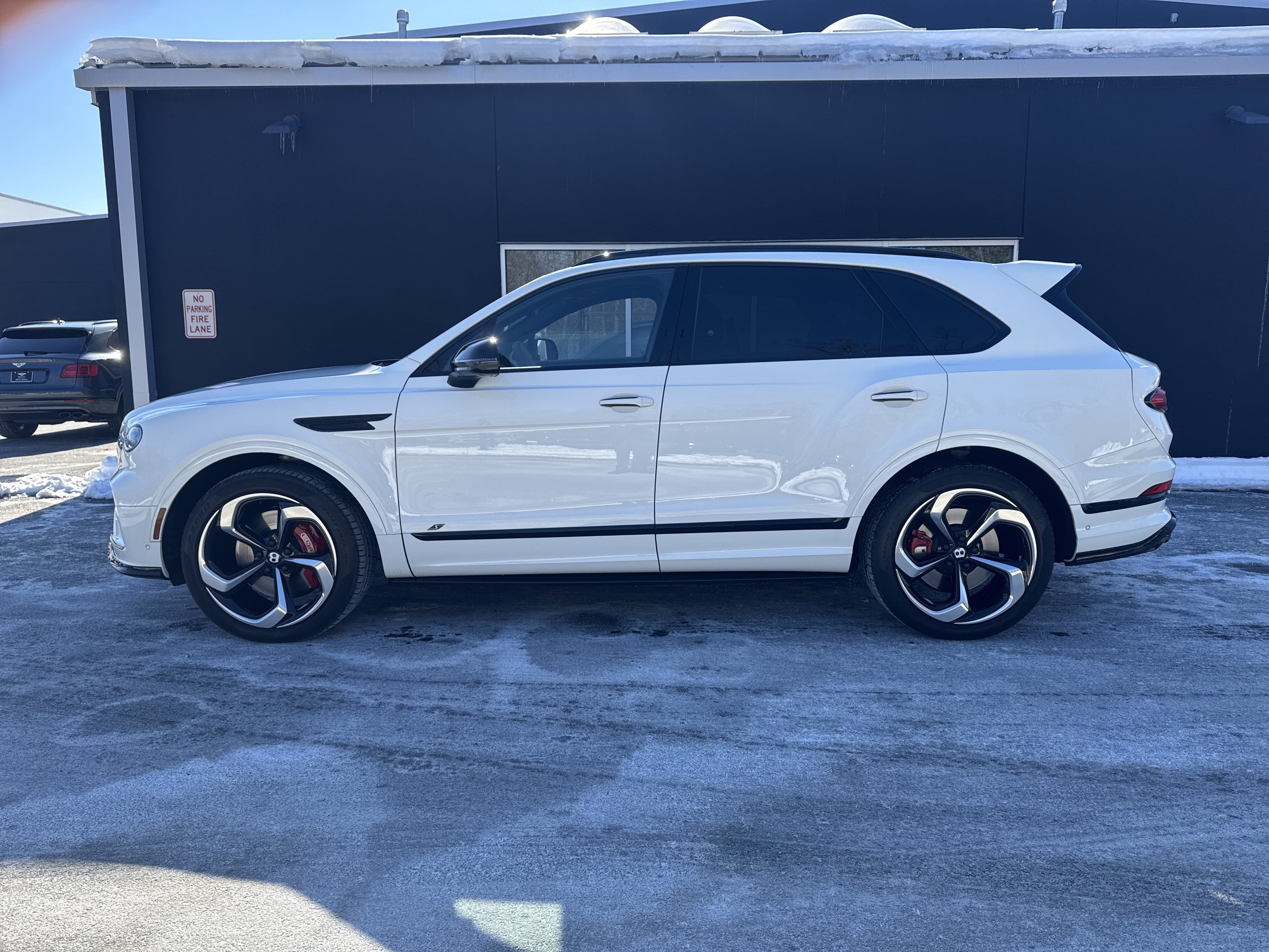 Used 2022 Bentley Bentayga S image 5