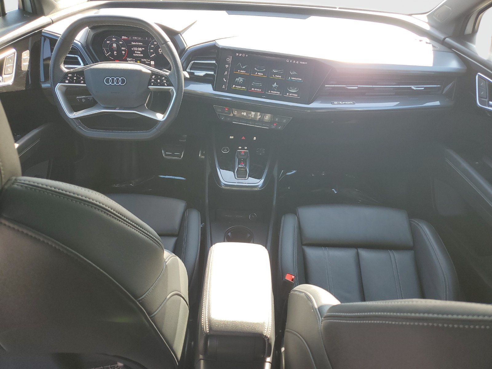 Used 2024 Audi Q4 e-tron Premium Plus w/ Premium Plus AWD/4WD image 10