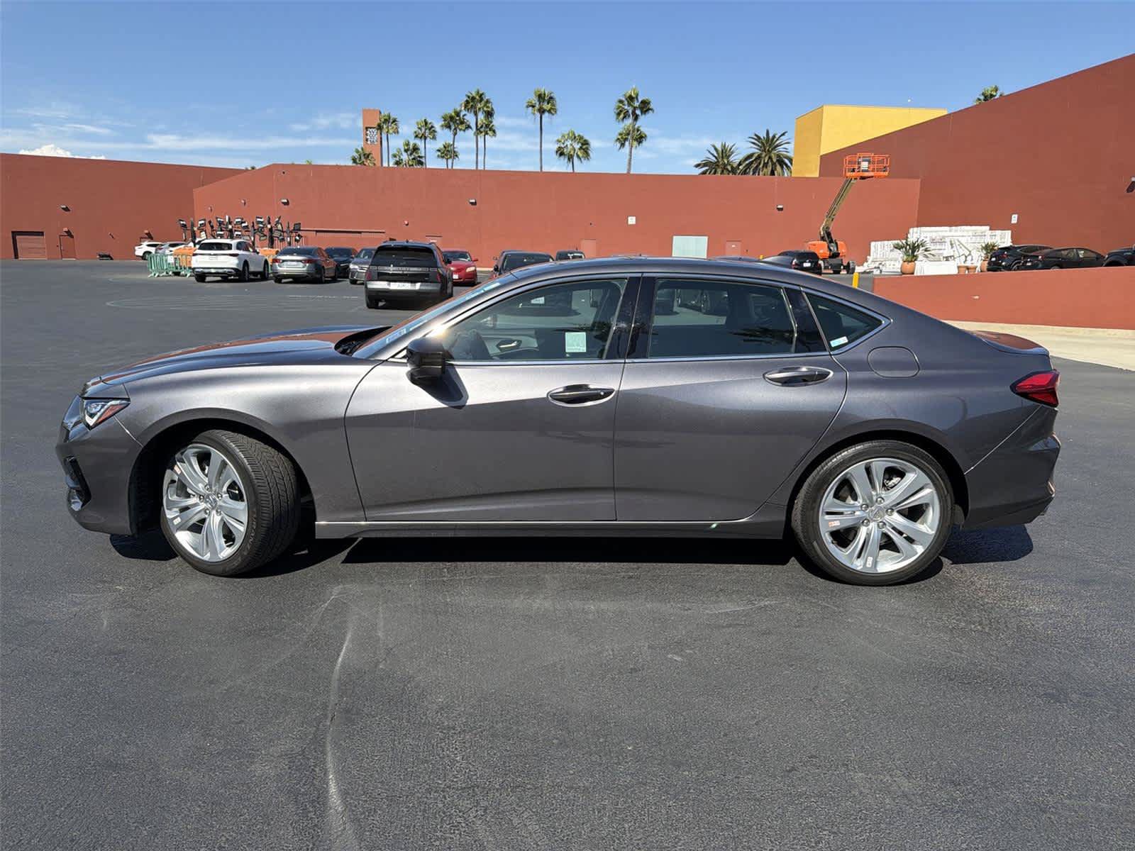 Used 2022 Acura TLX w/ Technology Package FWD image 3