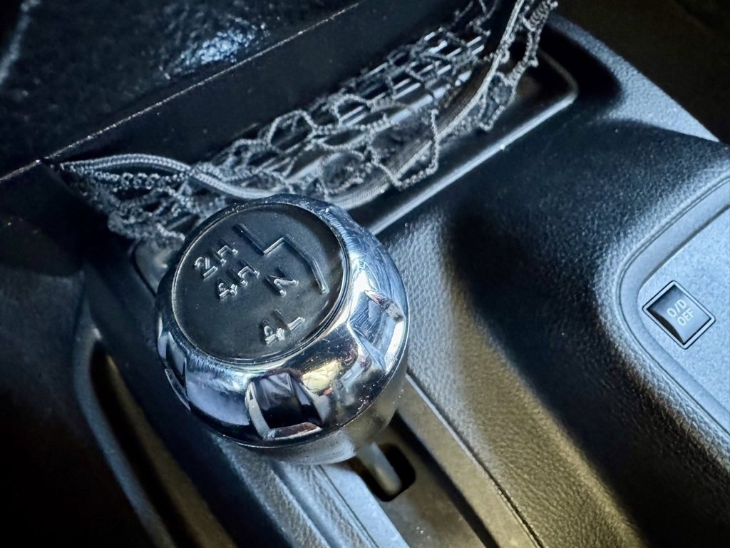 Used 2011 Jeep Wrangler Unlimited Sahara image 23