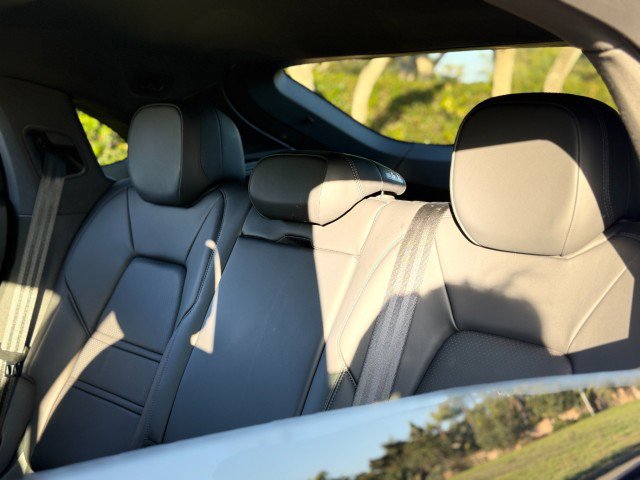 Used 2023 Porsche Cayenne Coupe image 18