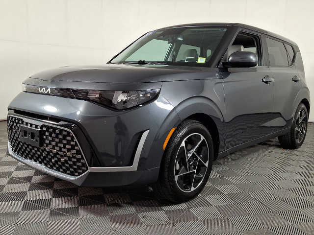 Used 2023 Kia Soul EX FWD image 6