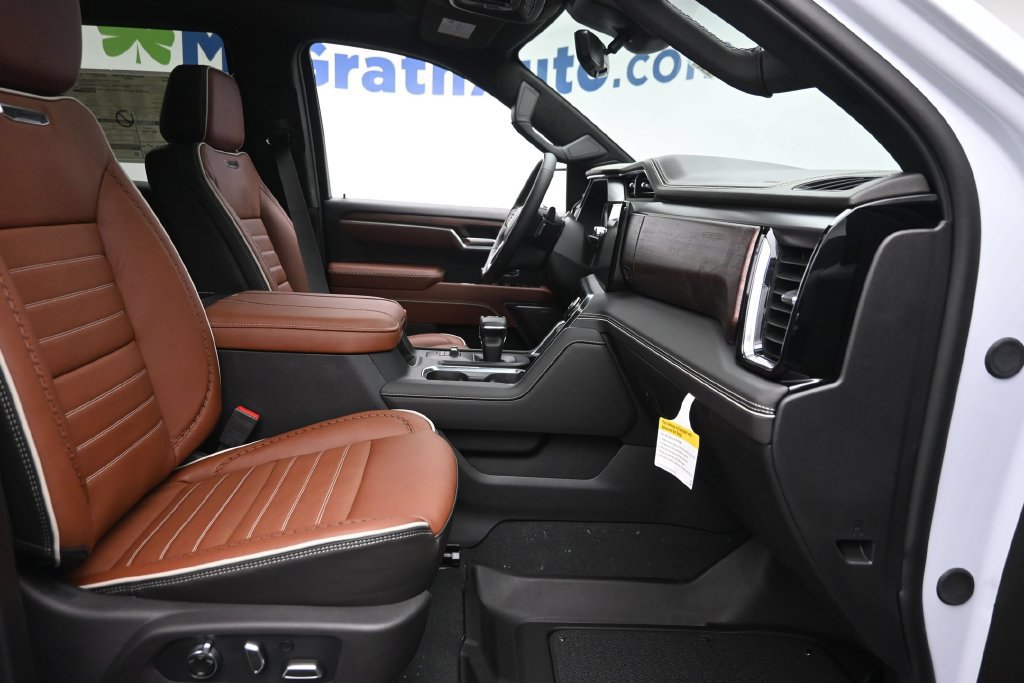 New 2026 GMC Sierra 1500 Denali Ultimate AWD/4WD image 9