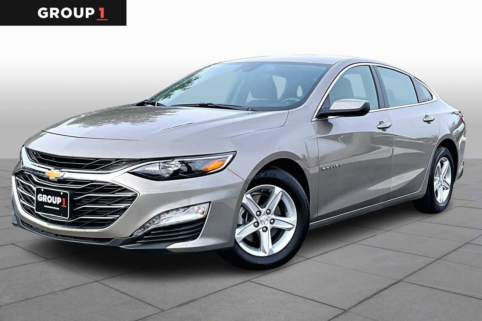 Used 2024 Chevrolet Malibu LT image 1