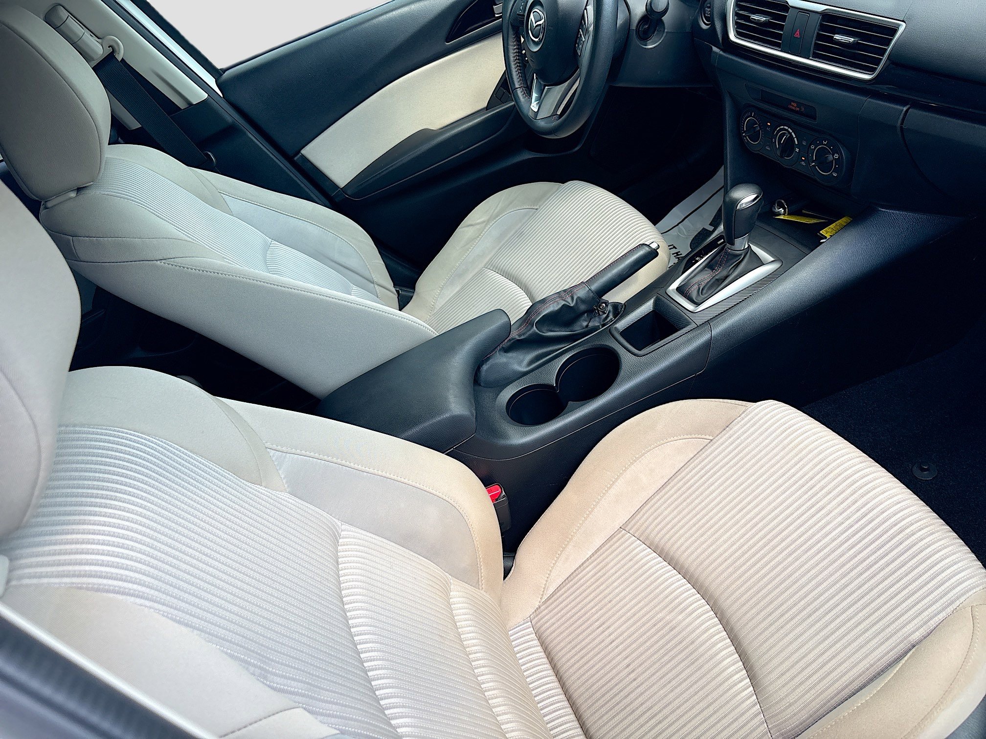 Used 2014 MAZDA MAZDA3 i Touring w/ Moonroof Package 1 image 20