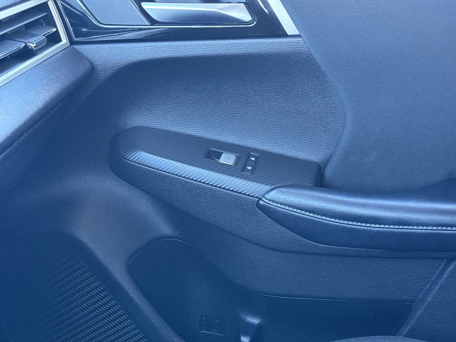 Used 2022 Mitsubishi Outlander ES image 30