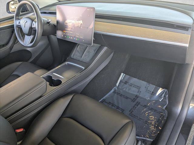 Used 2024 Tesla Model Y Long Range RWD image 24