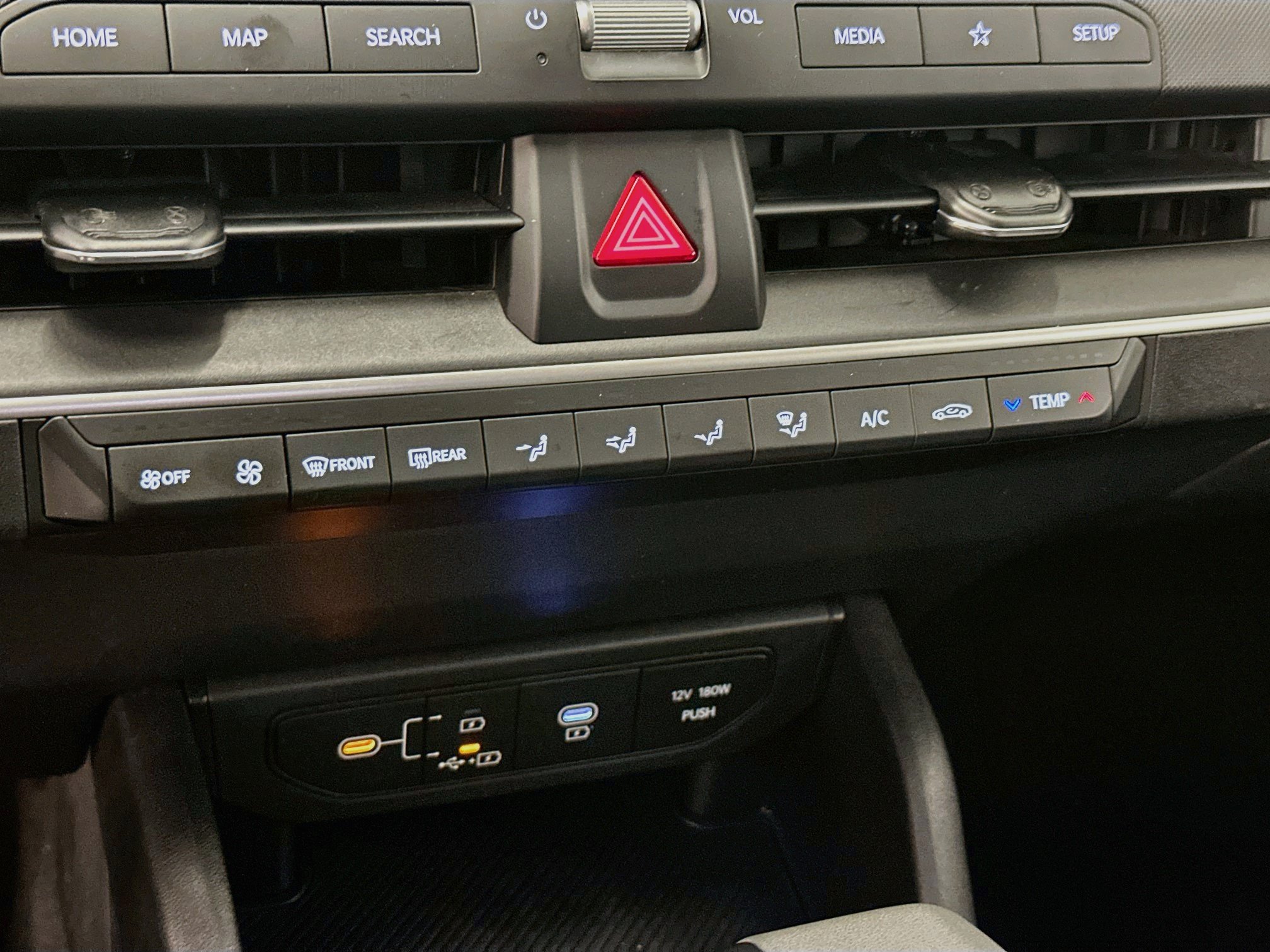 Used 2025 Kia K4 FWD image 24