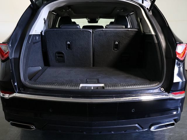 Certified 2023 Acura MDX SH-AWD w/ Advance Package image 31
