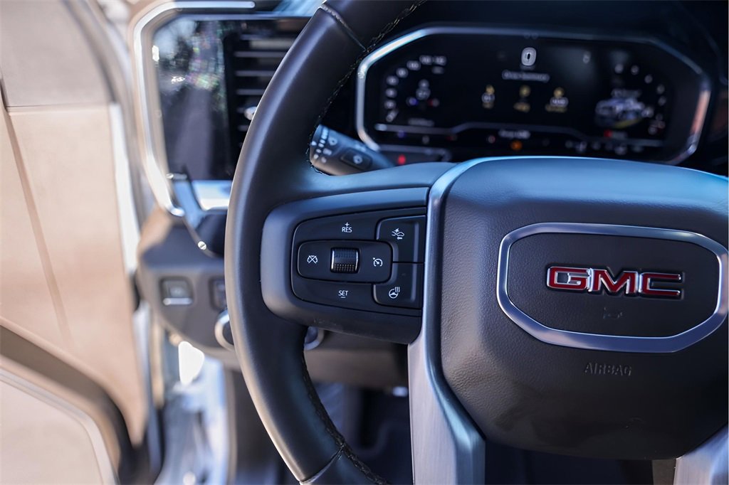 Used 2025 GMC Sierra 3500 SLT w/ Texas SLT Premium Package image 17