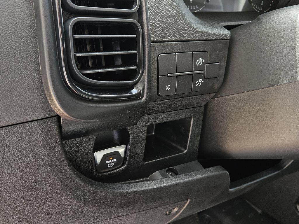 Used 2026 RAM ProMaster 2500 w/ Convenience Group FWD image 25