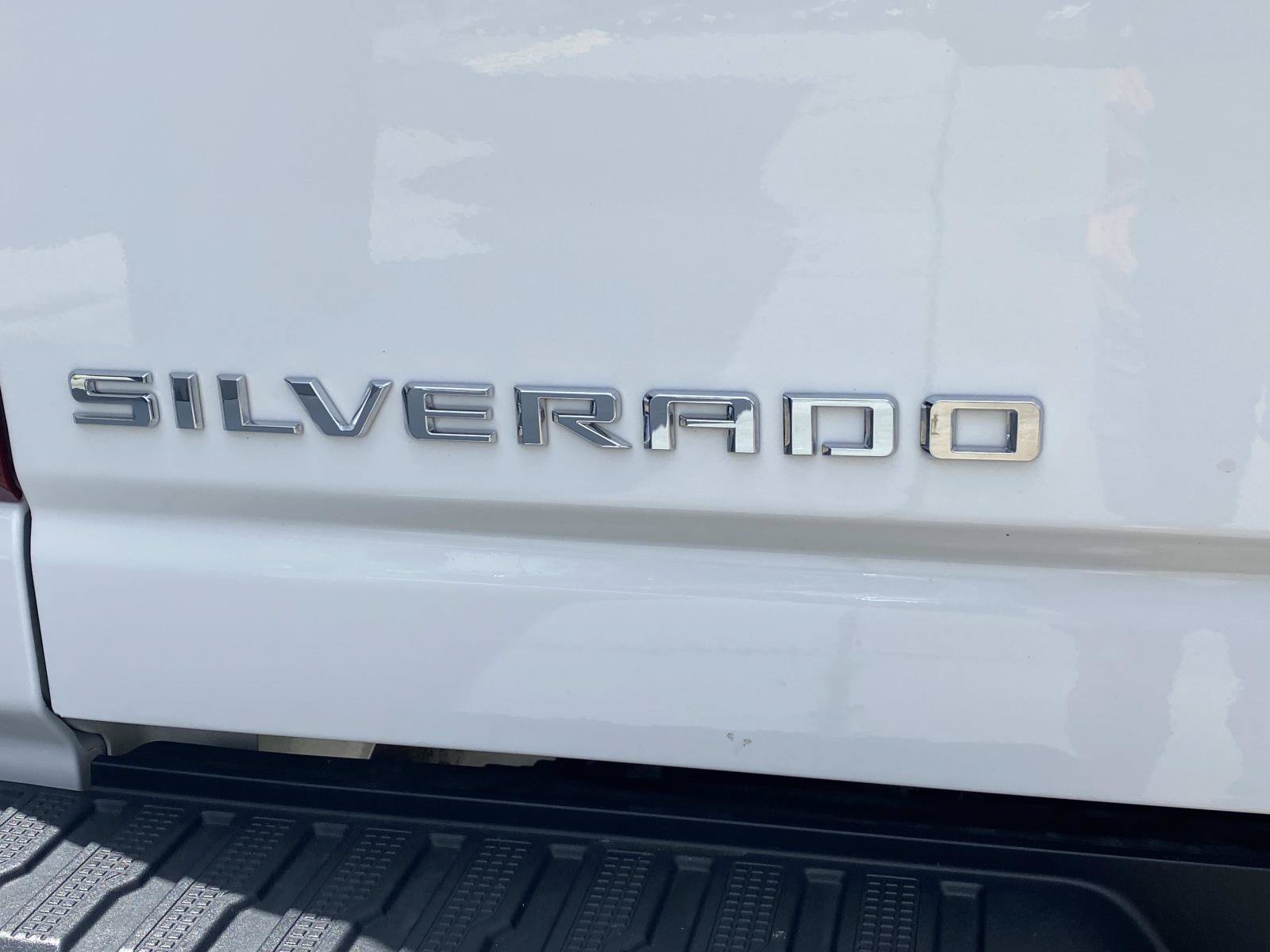 Used 2025 Chevrolet Silverado 3500 LT w/ Safety Package AWD/4WD image 6