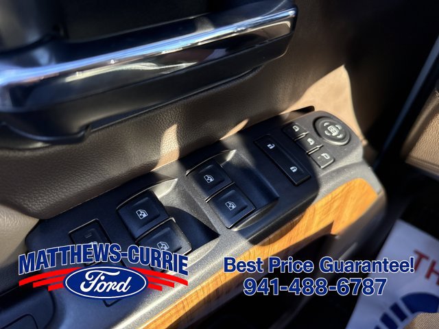 Used 2015 GMC Sierra 1500 SLT w/ SLT Crew Cab Value Package AWD/4WD image 26